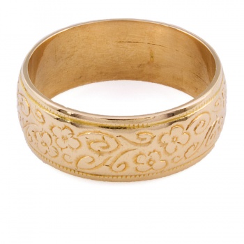18ct gold 5.8g Wedding Ring size O